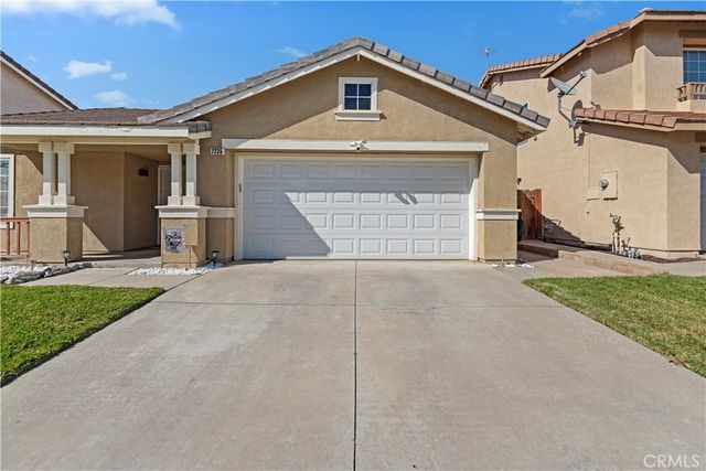 7235 Ayers Rock, Riverside, CA 92508