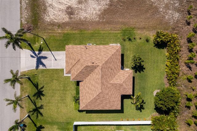 1627 SW 25TH TERRACE, Cape Coral, FL 33914