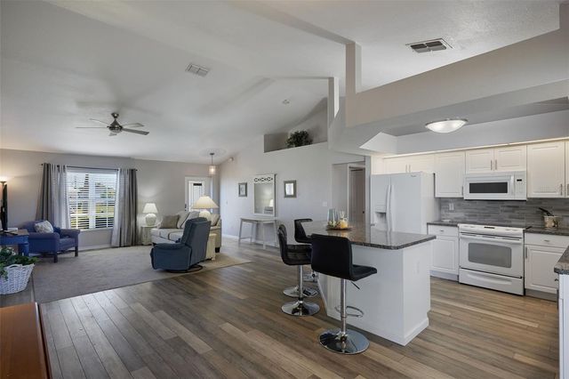 1627 SW 25TH TERRACE, Cape Coral, FL 33914