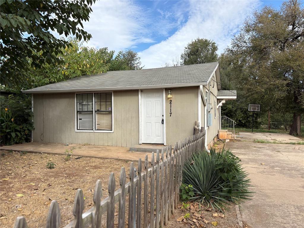 2117 SE 12th Street, Oklahoma City, OK 73129