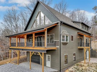 171 Cowtail Cove, Clyde, NC 28721