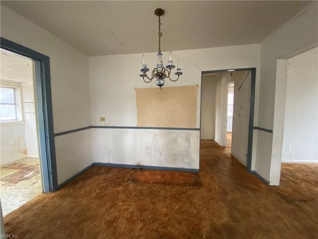 86 Cavalier RD, Hampton, VA 23669