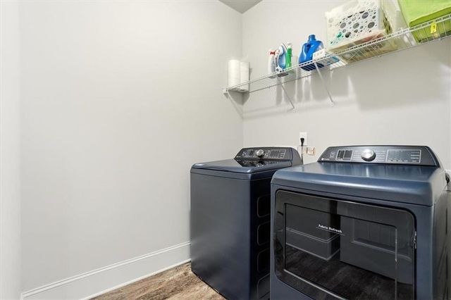 445 Broadmoor Dr, Braselton, GA 30517