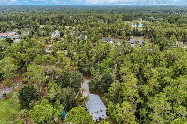 605 12th AVE NE, Naples, FL 34120