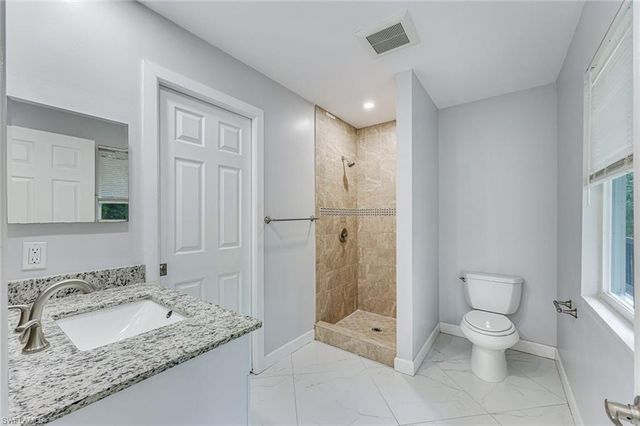 605 12th AVE NE, Naples, FL 34120