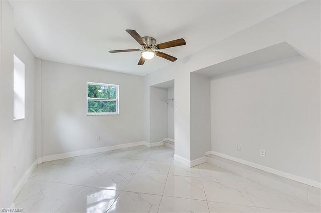 605 12th AVE NE, Naples, FL 34120