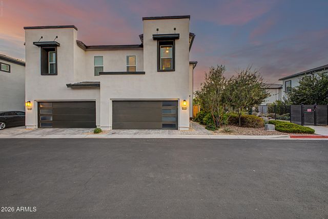 4361 E BERKELEY Road, Phoenix, AZ 85008