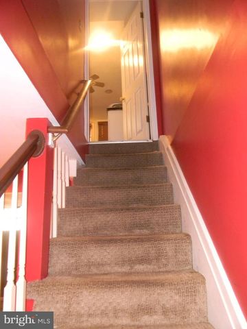 713 EASTSHIRE DR, Catonsville, MD 21228