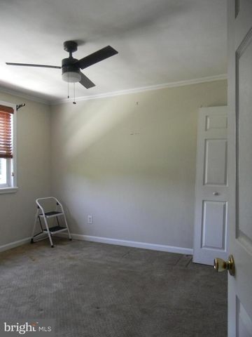 713 EASTSHIRE DR, Catonsville, MD 21228