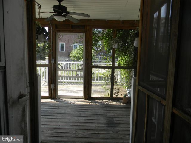 713 EASTSHIRE DR, Catonsville, MD 21228