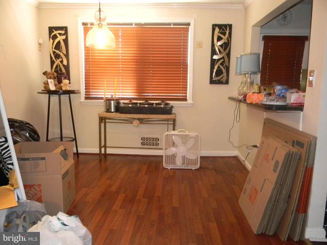 713 EASTSHIRE DR, Catonsville, MD 21228