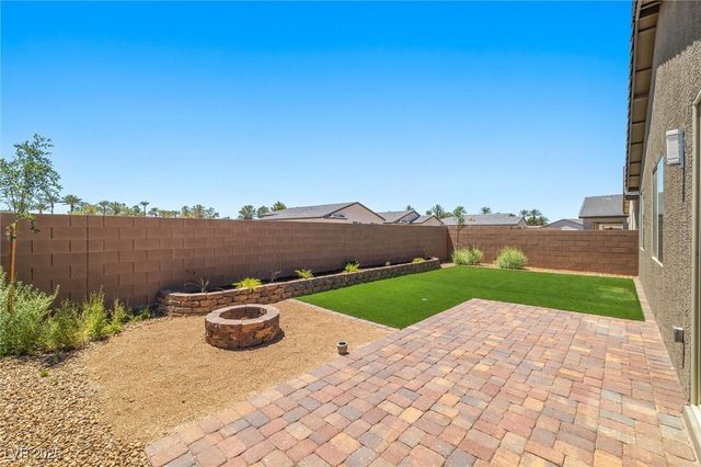 6011 East Trevano Avenue, Pahrump, NV 89061