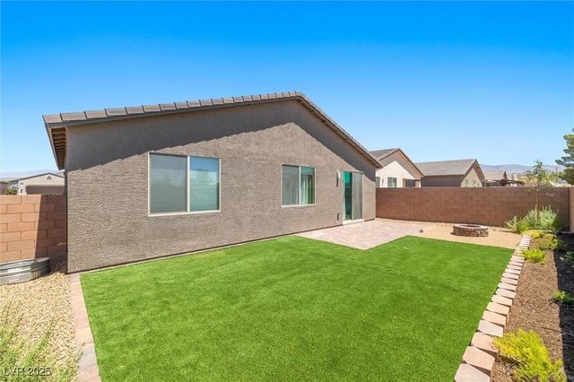 6011 East Trevano Avenue, Pahrump, NV 89061