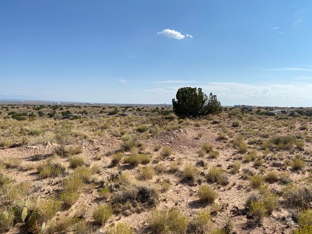 2409 DESERT MARIGOLD Road NE, Rio Rancho, NM 87144