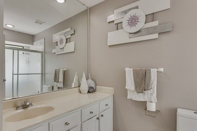 6808 Mountain Cedar Lane, Dallas, TX 75236