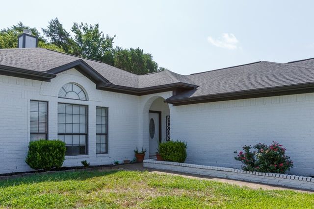 6808 Mountain Cedar Lane, Dallas, TX 75236