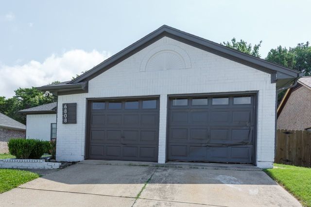 6808 Mountain Cedar Lane, Dallas, TX 75236