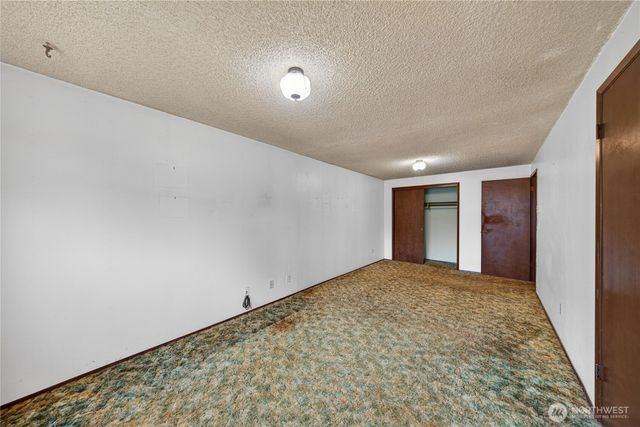 113 N Hawthorne Street, Burlington, WA 98233