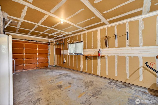 113 N Hawthorne Street, Burlington, WA 98233