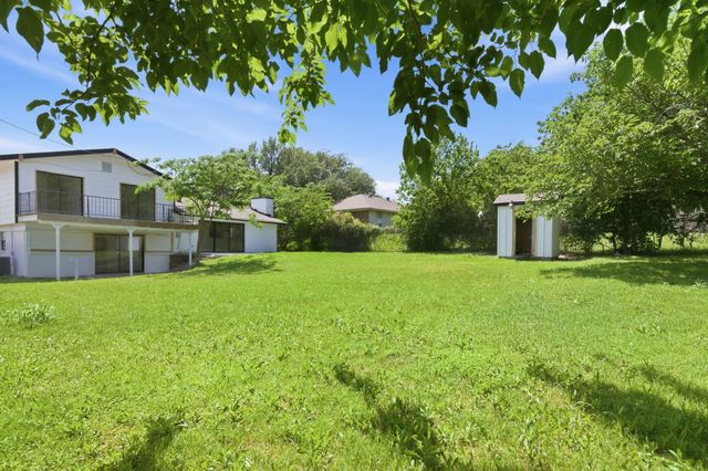 333 Arrowhead Street, Fort Worth, TX 76108