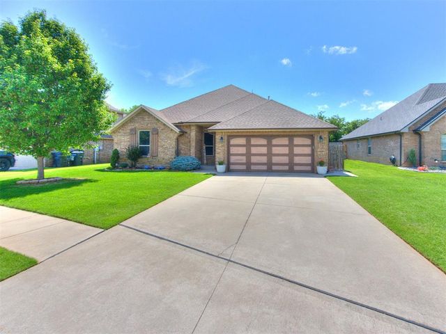 3017 San Juan Trail, Moore, OK 73160