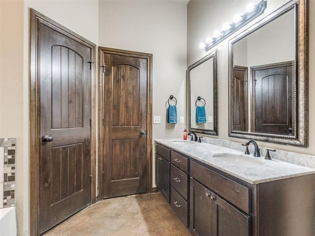 3017 San Juan Trail, Moore, OK 73160
