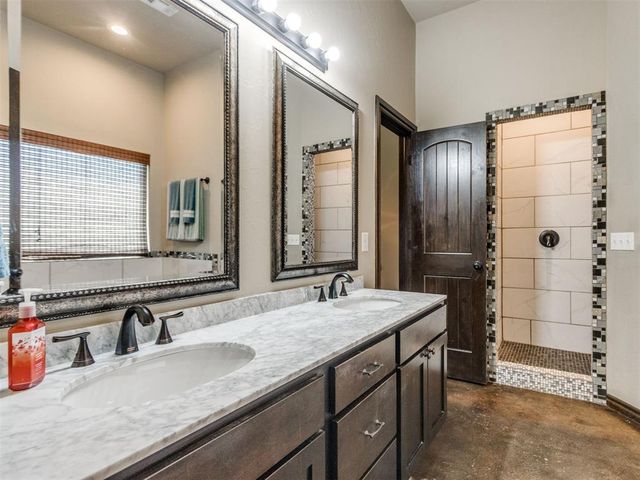 3017 San Juan Trail, Moore, OK 73160