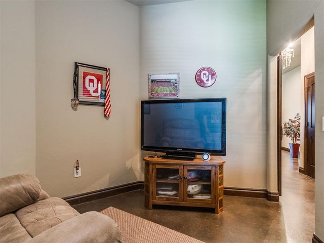 3017 San Juan Trail, Moore, OK 73160
