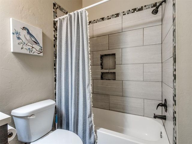 3017 San Juan Trail, Moore, OK 73160