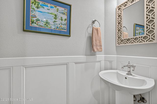 14 Cottage Court, Cocoa Beach, FL 32931