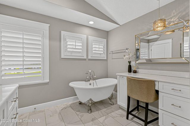 14 Cottage Court, Cocoa Beach, FL 32931