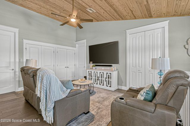14 Cottage Court, Cocoa Beach, FL 32931