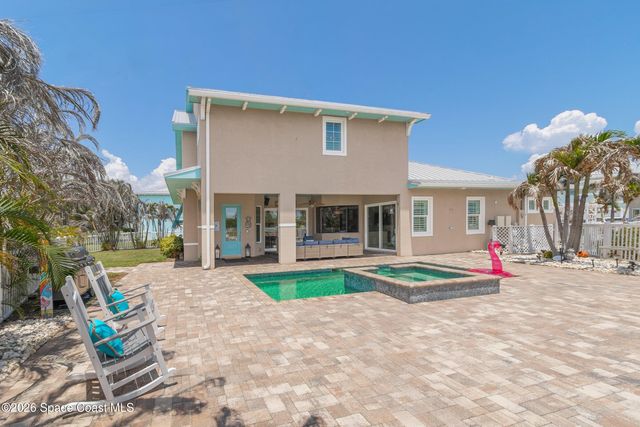 14 Cottage Court, Cocoa Beach, FL 32931