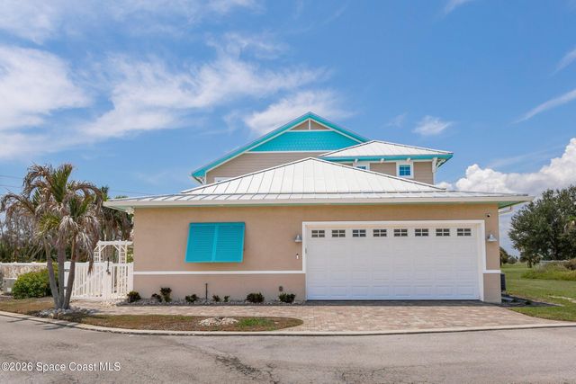 14 Cottage Court, Cocoa Beach, FL 32931