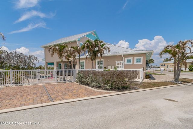 14 Cottage Court, Cocoa Beach, FL 32931