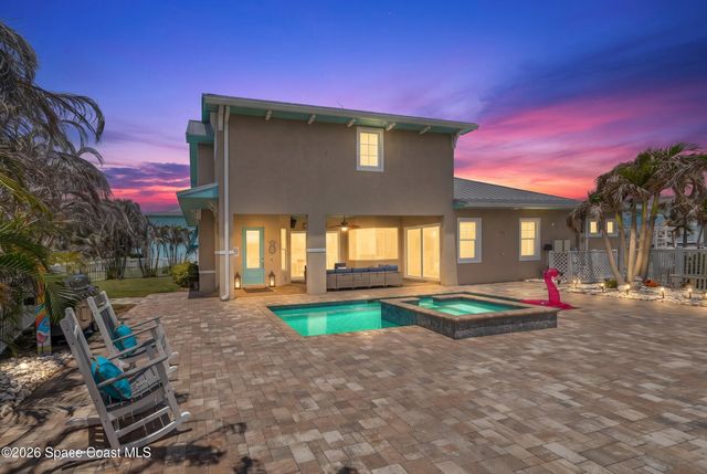 14 Cottage Court, Cocoa Beach, FL 32931