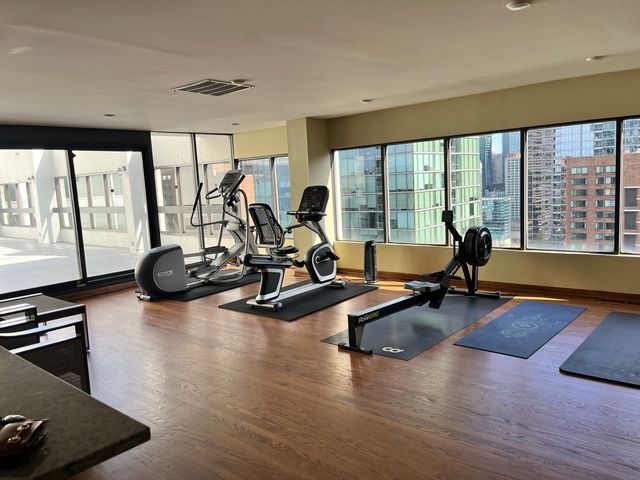 230 E Ontario Street 2104, Chicago, IL 60611