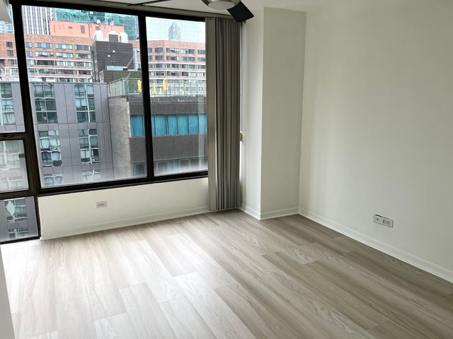 230 E Ontario Street 2104, Chicago, IL 60611