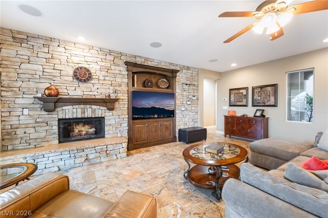 12045 La Palmera Avenue, Las Vegas, NV 89138