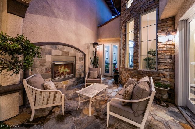 12045 La Palmera Avenue, Las Vegas, NV 89138