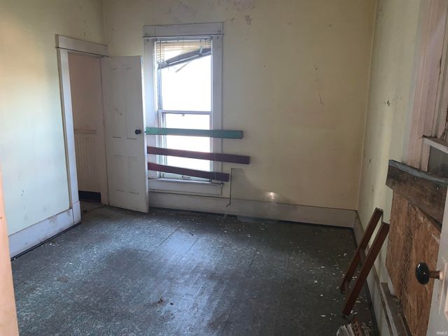 530 W 5th Street, Mishawaka, IN 46544