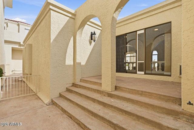 3800 E LINCOLN Drive 6, Phoenix, AZ 85018
