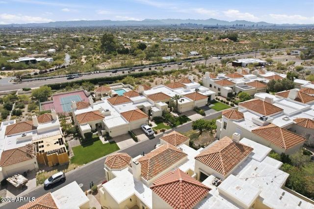 3800 E LINCOLN Drive 6, Phoenix, AZ 85018