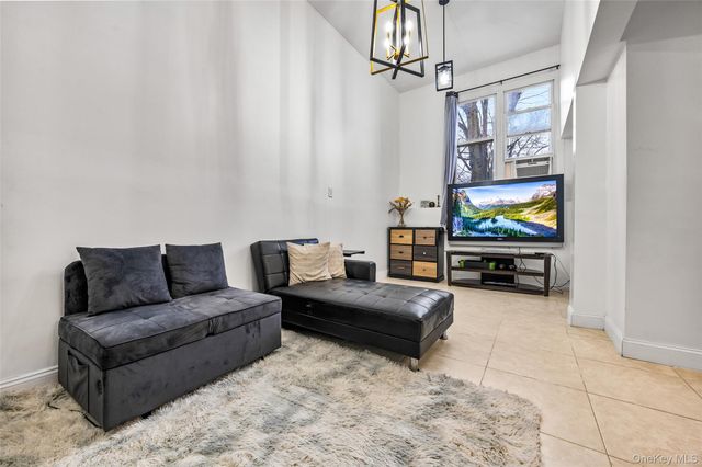 1016 Westwood Road, Woodmere, NY 11598