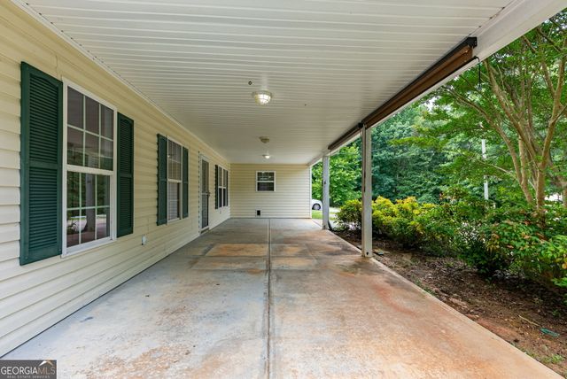 142 Mountain View Road, Lavonia, GA 30553