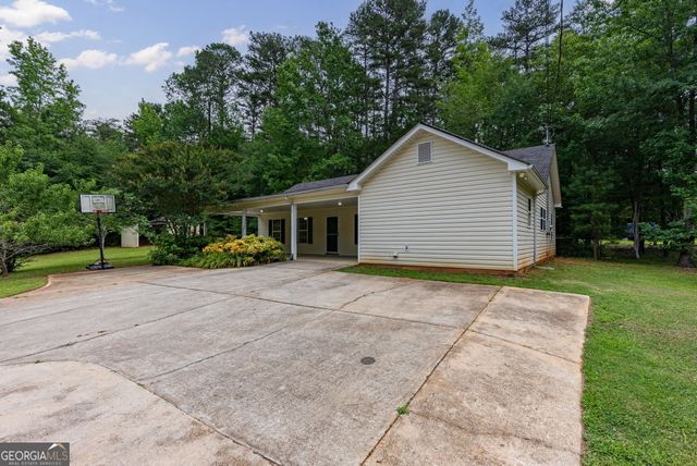 142 Mountain View Road, Lavonia, GA 30553