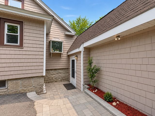 230 Main St, Chelmsford, MA 01863