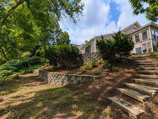 230 Main St, Chelmsford, MA 01863