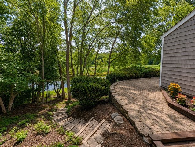 230 Main St, Chelmsford, MA 01863