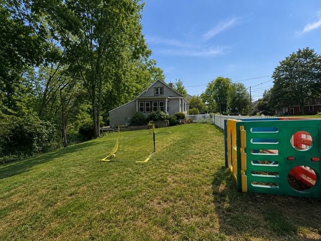 230 Main St, Chelmsford, MA 01863